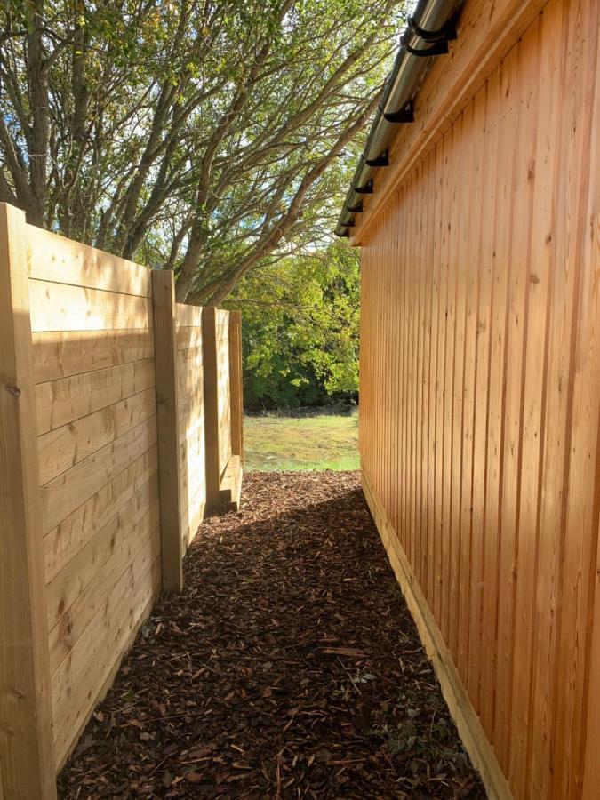 River Huts, Highland River Retreat With Hot Tub Inverness Eksteriør bilde