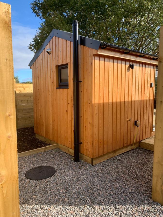 River Huts, Highland River Retreat With Hot Tub Inverness Eksteriør bilde